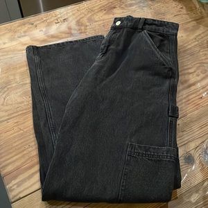 NWOT H&M baggy fit black Cargo Jean